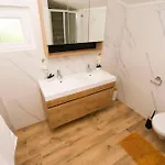 House Astrid Tkon
