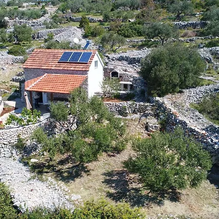 Holiday home House Astrid Tkon