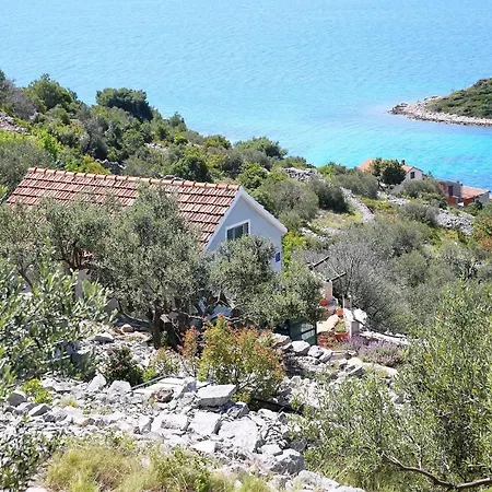 House Astrid Holiday home