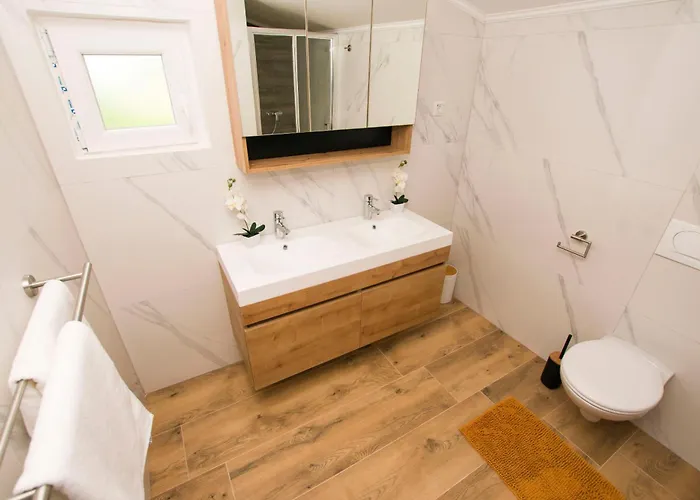 House Astrid Tkon